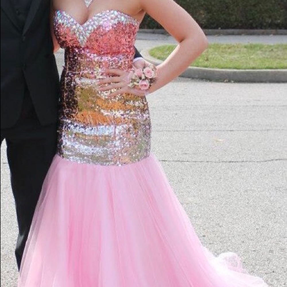 Prom dress